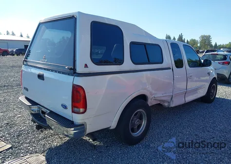2002 Ford F-150 Lariat/Xl/Xlt из США, поврежденный, VIN 1FTRX17W82NB89764